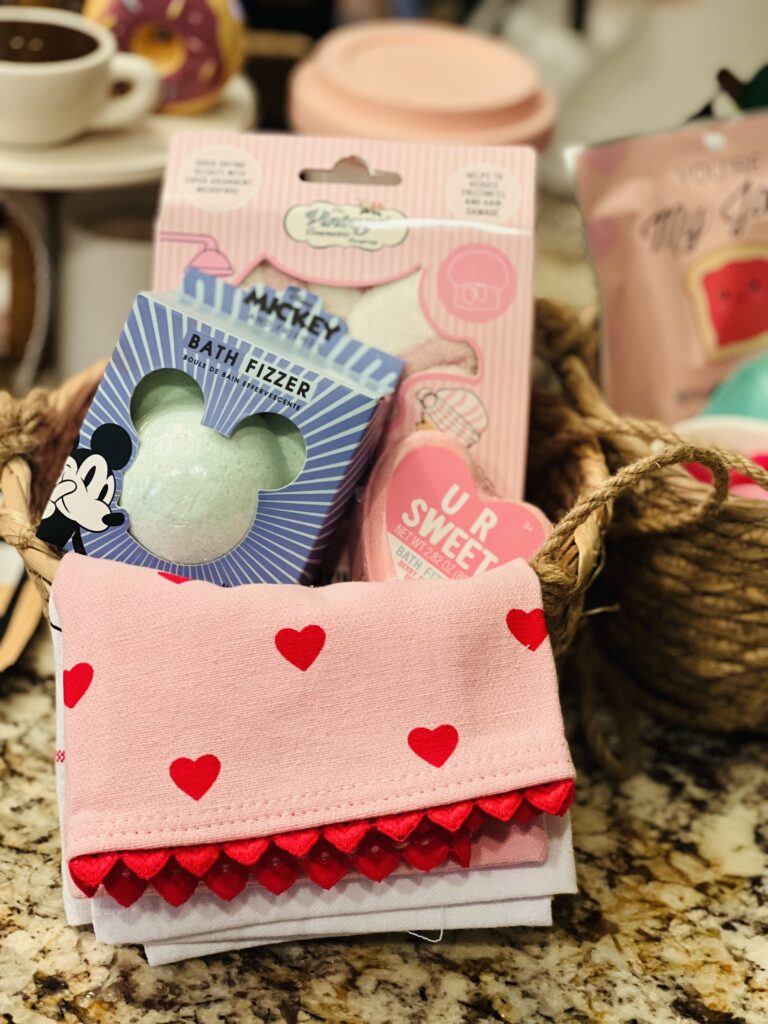 Valentine's Day Gift Guide (under $20!) - Pretty Little Details