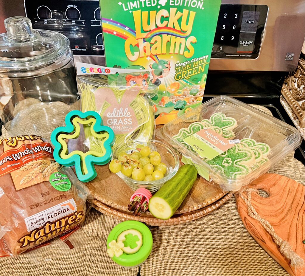 7 Easy Fast St. Patrick's Day Bento Box Lunch Ideas for kids healthy and fun