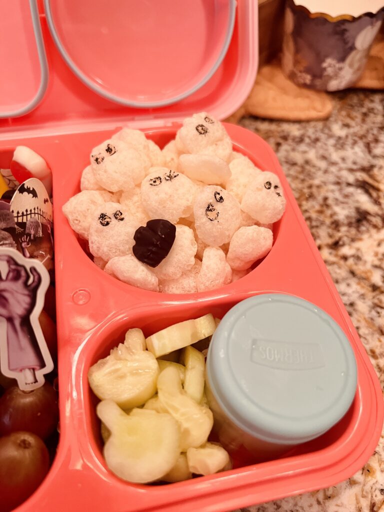 Halloween Themed Bento Lunch - Grace, Giggles and Naptime